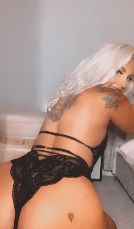 harrietellenshaw onlyfans archives