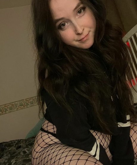 brattyrin naked only fans