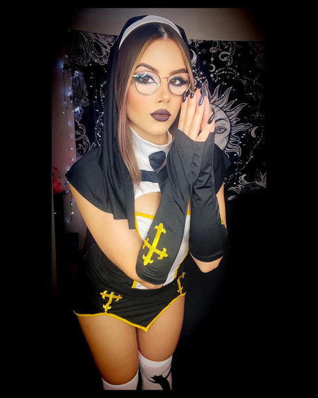 lunarys onlyfans sex tape