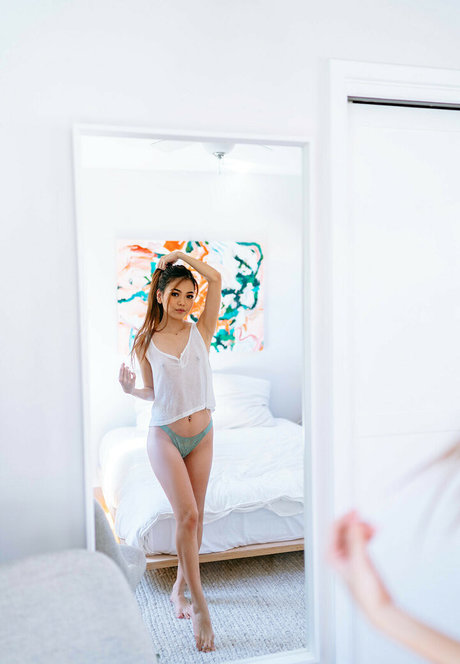 Tch0m naked only fans