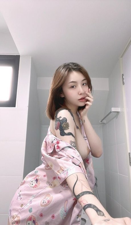 b saya onlyfans free