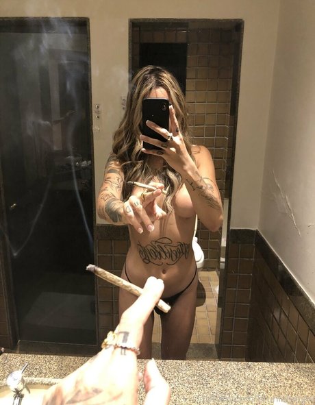 bruninhatgirl onlyfans porn