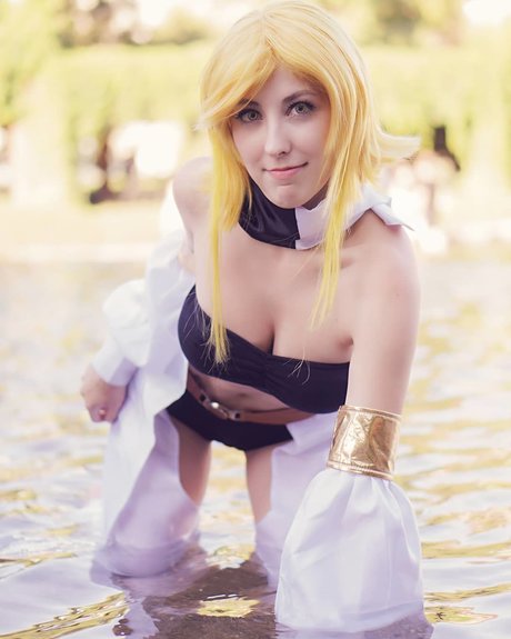 Pink Fluffy Kitchicorn leaked onlyfans free