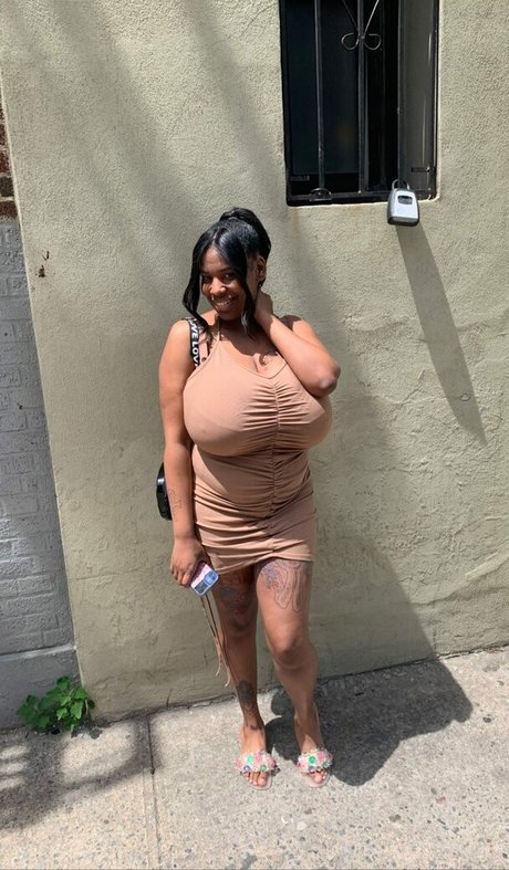 QuanaStevens onlyfans leak fuck