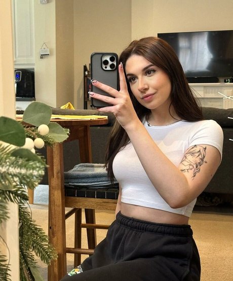 Harrie Silver onlyfans model photo