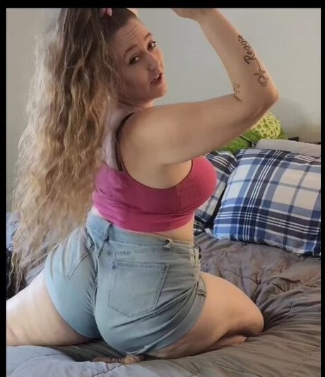 Miss Tilly Babie onlyfans public photos