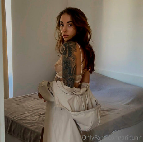 bribunn strip onlyfans