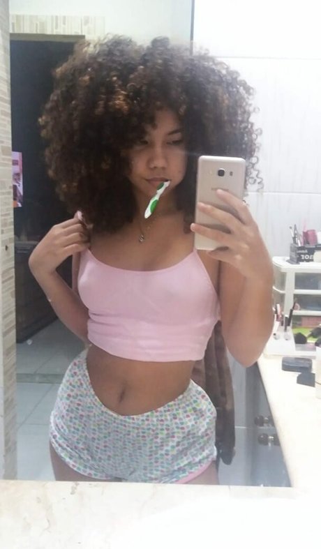 Duda Lisboa nude on onlyfans