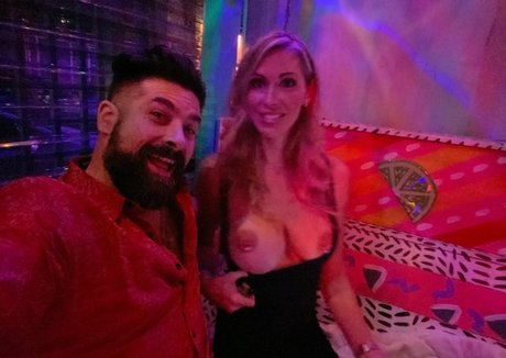 hollyhotwifevip onlyfans leaked.