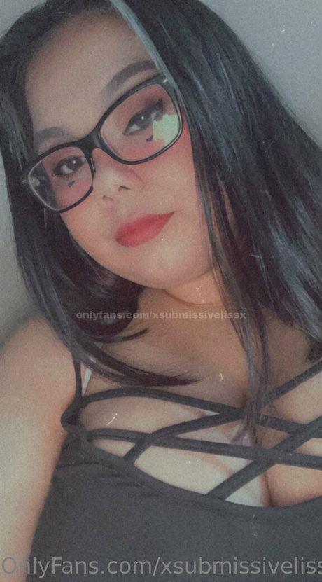 xsubmissivelissx only fans leak