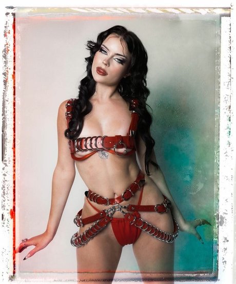 emmanorton onlyfans desnuda