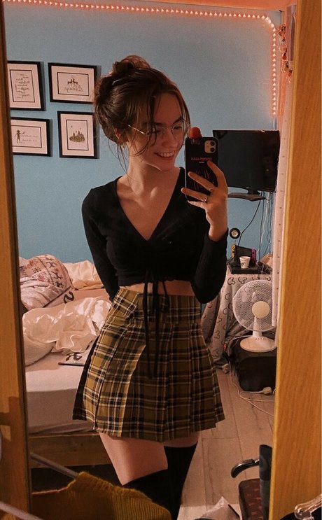 Laura Anne only fans