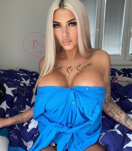 Deminecka xxx only fans