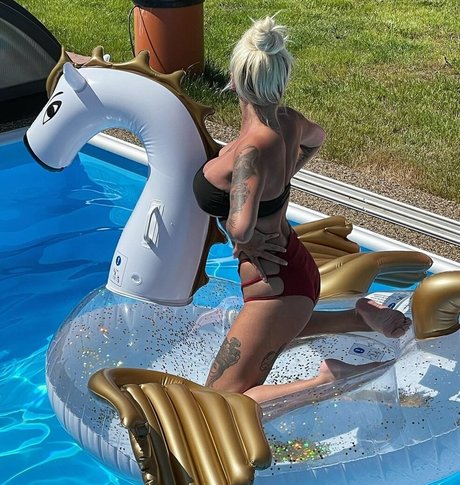 Deminecka onlyfans naked pics