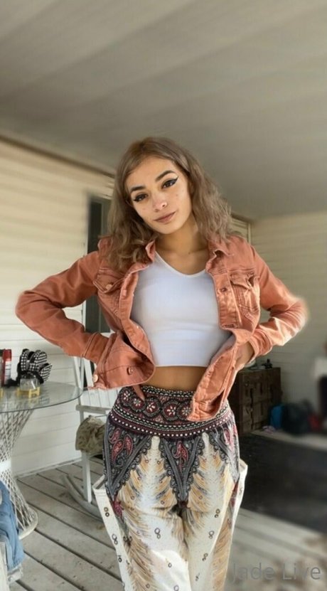 Jadelive naked only fans