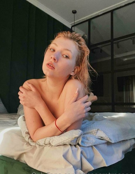 thesecretroseee only fans pictures