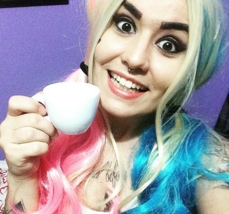 brown onlyfans top portrait