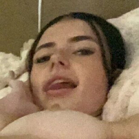 tayylahhmorggann onlyfans nude leaked
