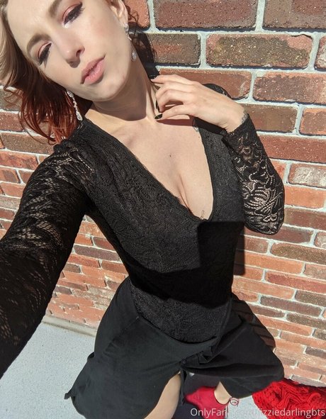 thepigeonbrat onlyfans images