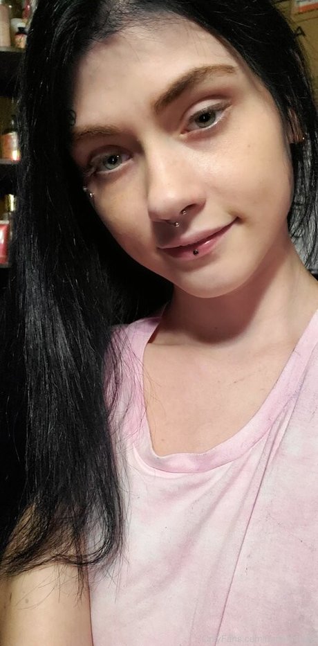 Hannah Hays Profile pic