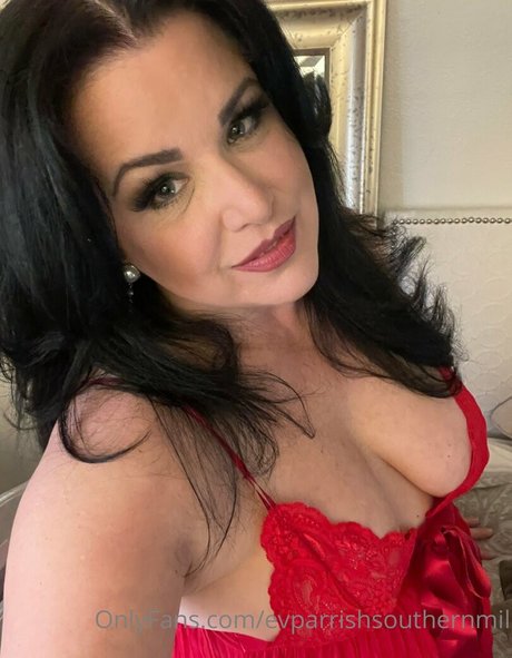 evparrishsouthernmil onlyfans x