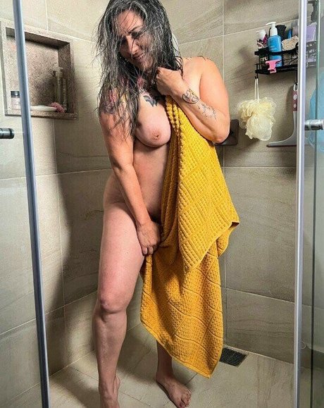 Paty Bacelis naked onlyfans leaked