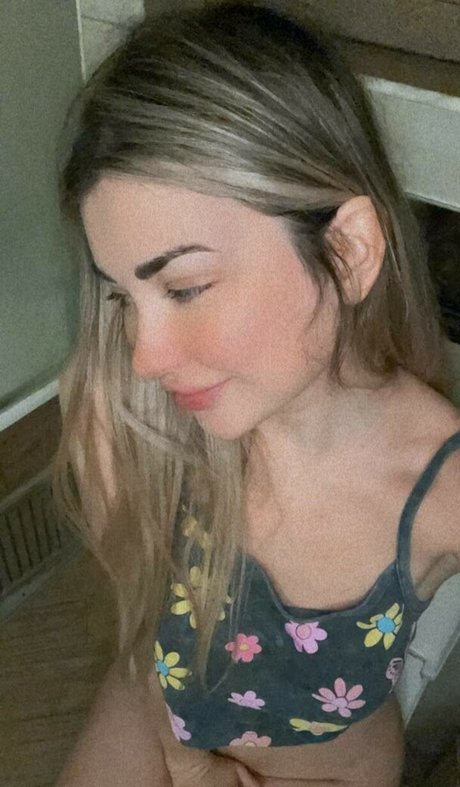 Ahrinyan sex onlyfans