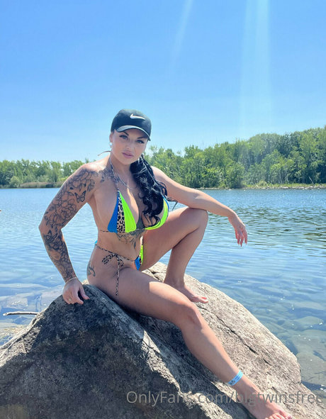 tease lexy onlyfans pics leaked