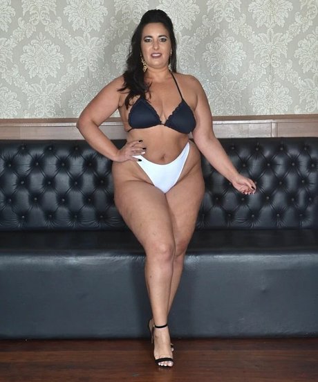 Renata Turini onlyfans photo