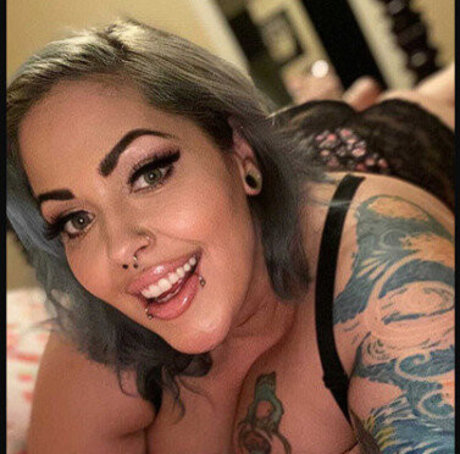 CinnamonAnarchy onlyfans leaks sex