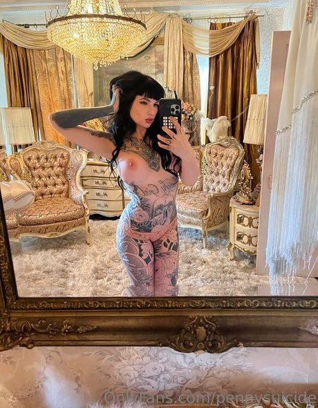 Penny Suicide leak only fans