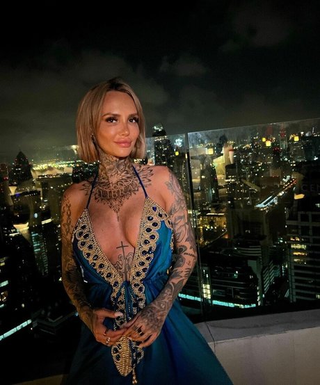 Paulina Paow onlyfans nude leaked