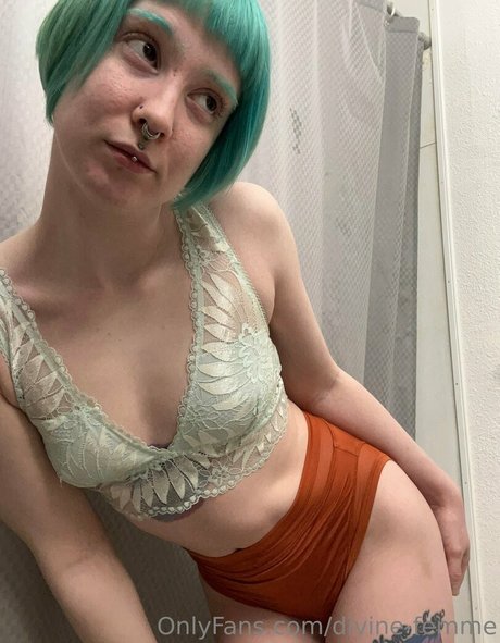 divine femme onlyfans.