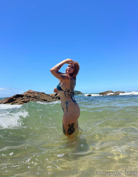 kelyfoxsuicide free leaks only fans