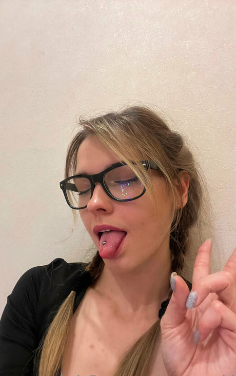 emmapaid xxx onlyfans