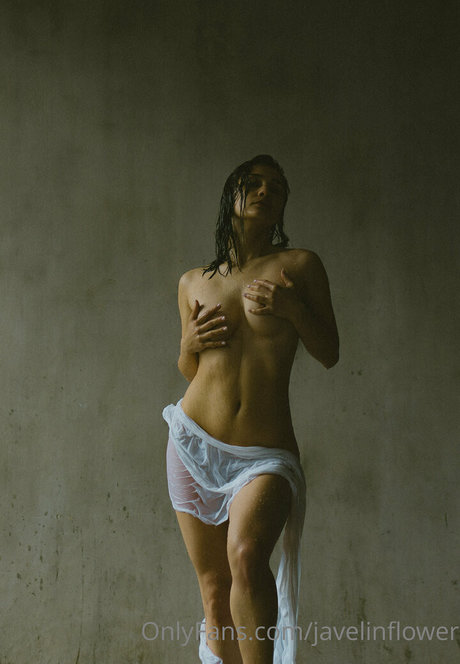 javelinflower onlyfans ass