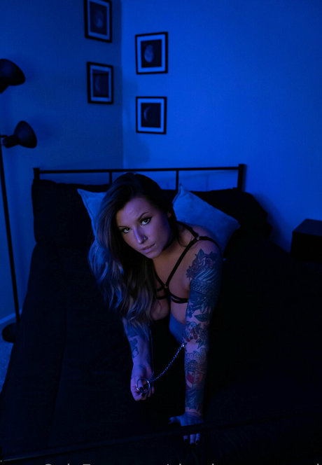 SimplyUncovered onlyfans porn leaks