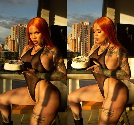 rabbitliciousss onlyfans photos