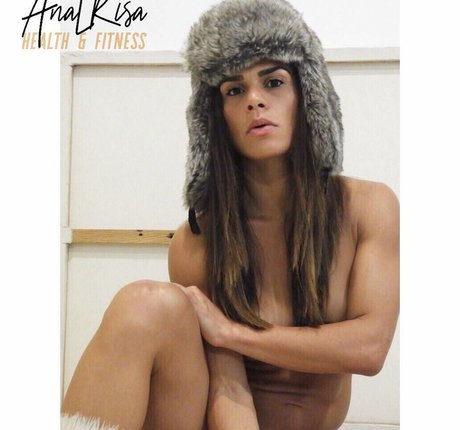 Pinche Ana Fit tits onlyfans