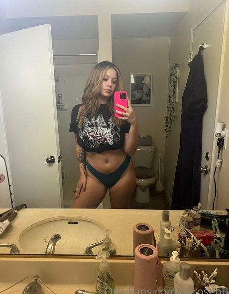 AliRosePB onlyfans leaked naked