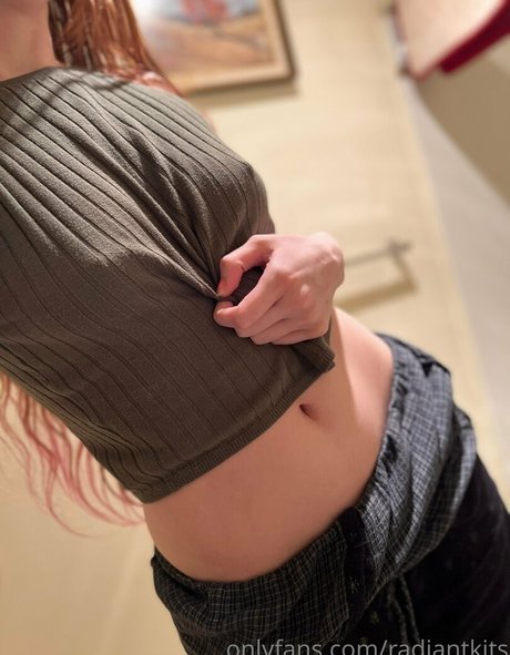 radiantkitsune onlyfans leaked pictures
