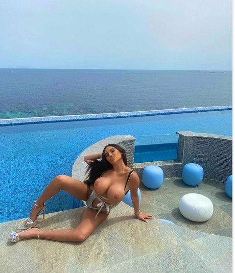 Paris Milan onlyfans leaks nudes