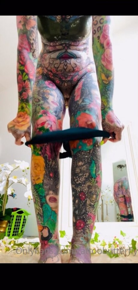 Tattoobutterfly onlyfans nude pics