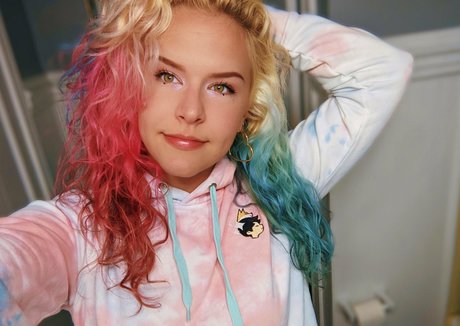 The Sarah Gracie only fans pic