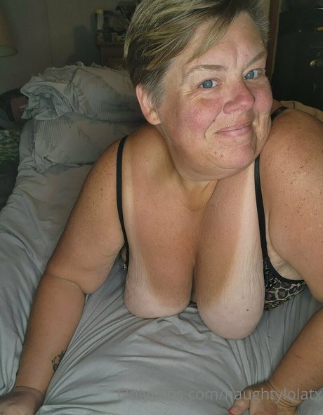 naughtylolatx new onlyfans leak