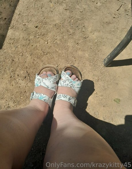 krazykitty45 leaked onlyfans pics