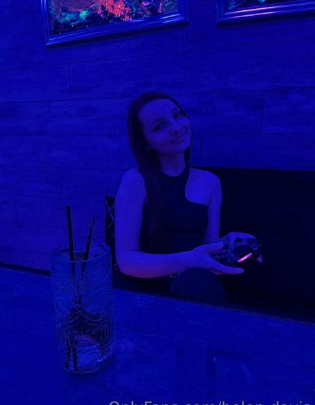 Helen Davis onlyfans porn