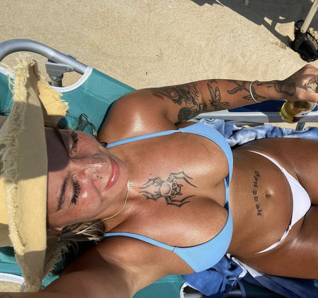 _maermaer onlyfans model