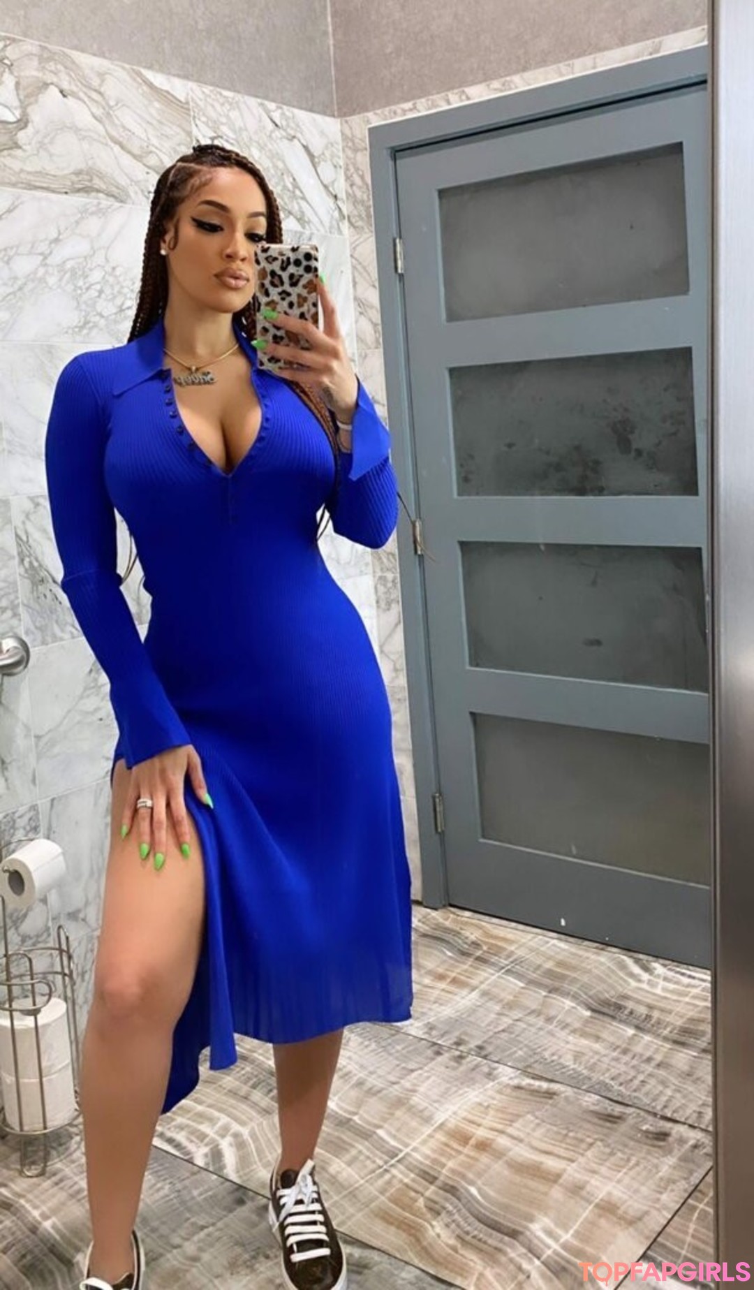 Sidney Dean nude onlyfans