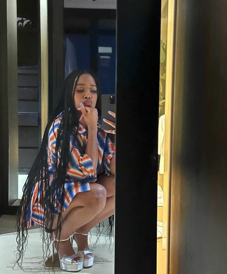 hermusicofficial only fans leak